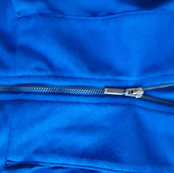 Reitman blue long sleeve with zipper women's top - Picture 13 of 14